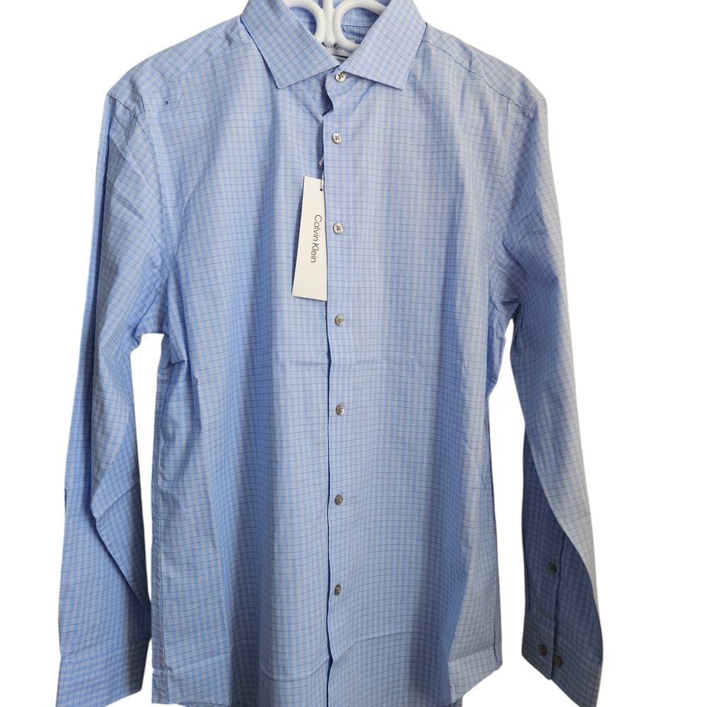 Calvin Klein Blue Dress Shirt with Long Sleeves and Pointed Collar